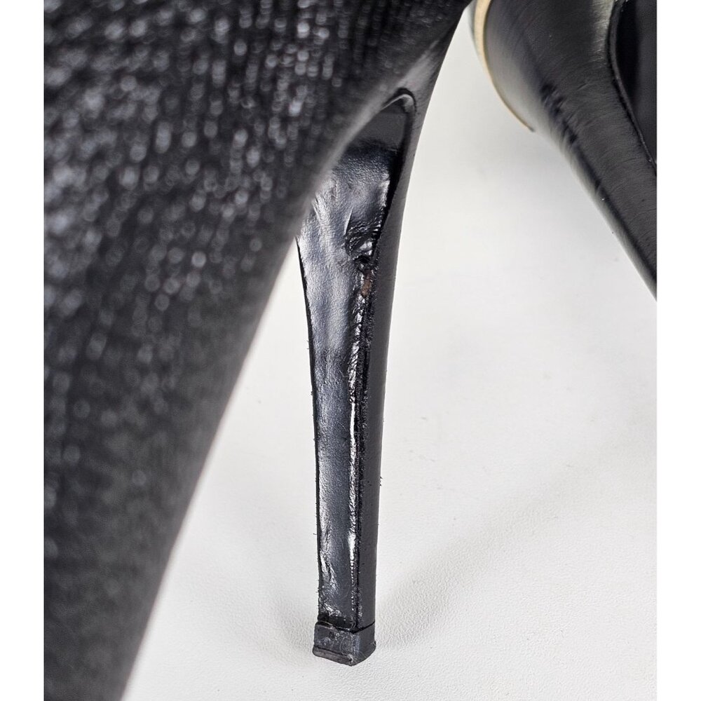 Burberry Women's Grained Black Leather Peep Toe Ankle Booties Size 9.5 (40) 141 - Picture 7 of 16